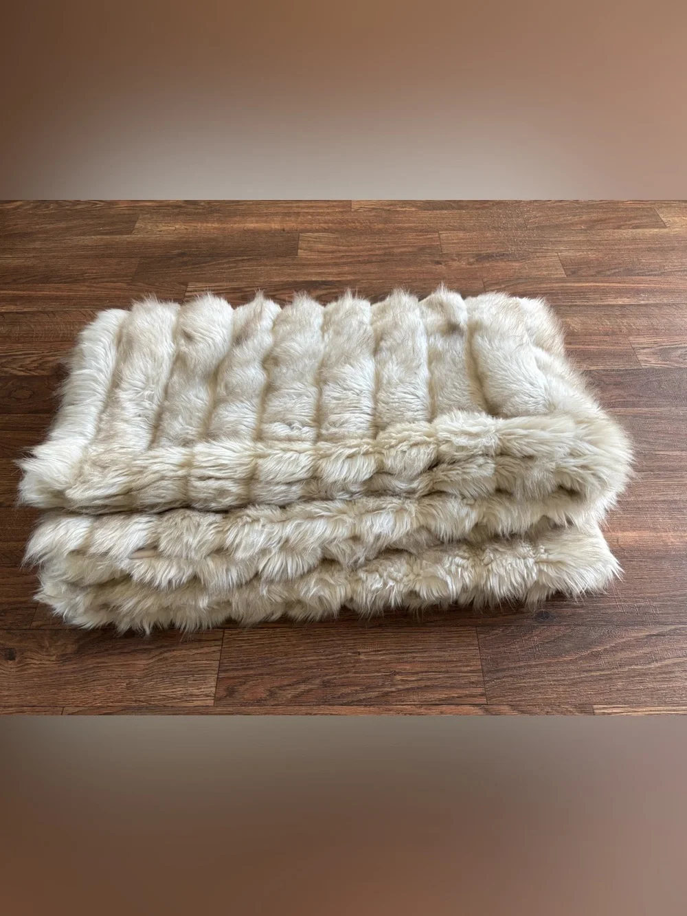 Restoration Hardware RH Ultimate Faux Fur Plush Throw Blanket In Grey Wolf 60x80